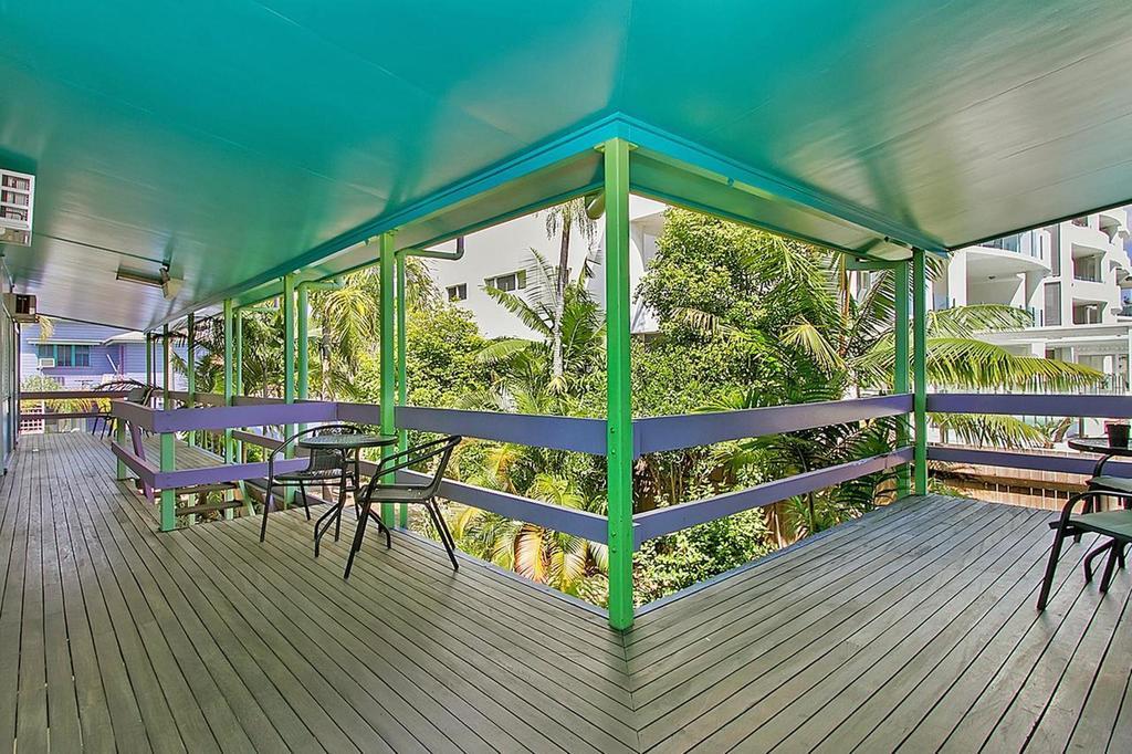 Caravella Backpackers Albergue Cairns Exterior foto